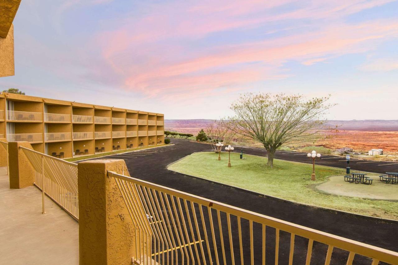 Quality Inn View Of Lake Powell - Page Esterno foto